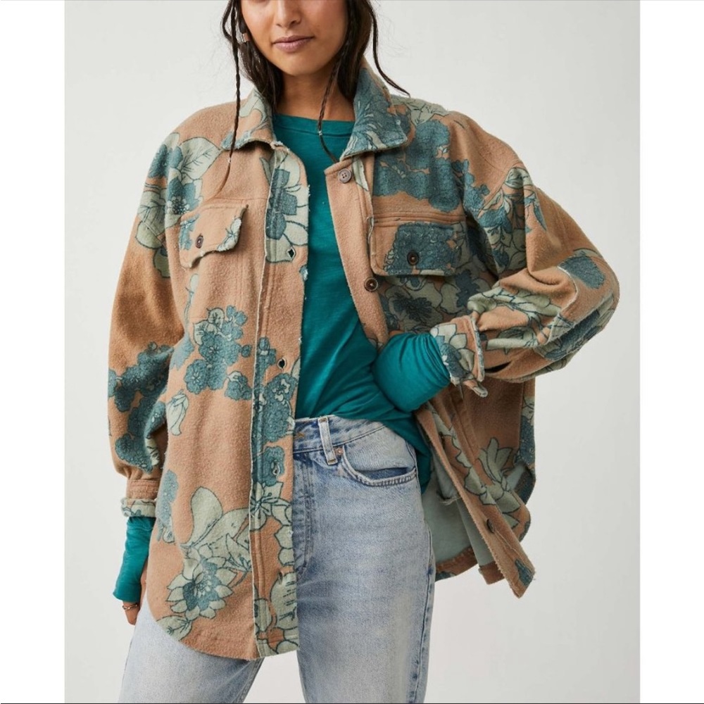Free People Ruby Shacket Floral Tan and Teal Sz L NEW